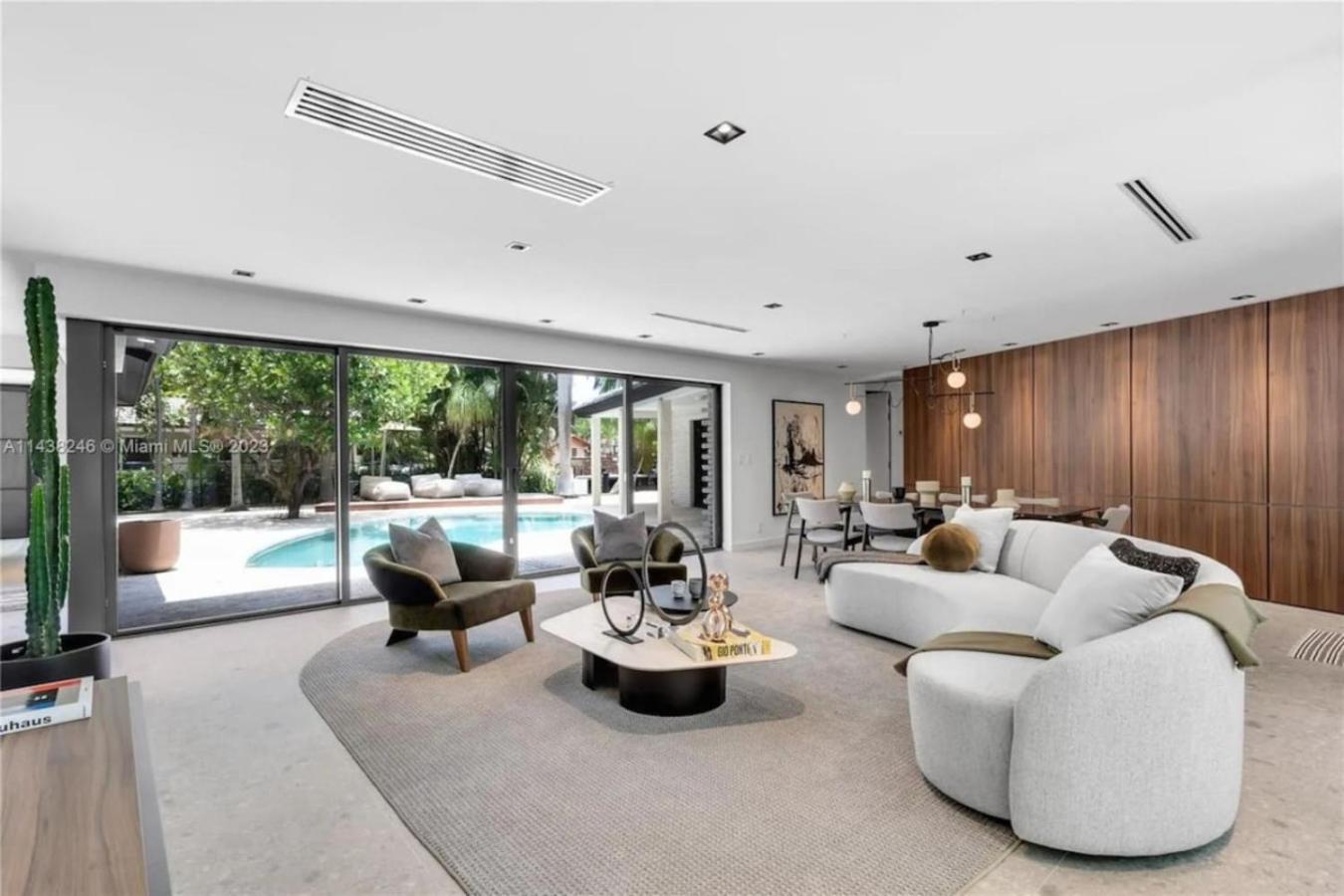 2500, Waterfront, Pool And Gym, Cinema, Wifi Fort Lauderdale