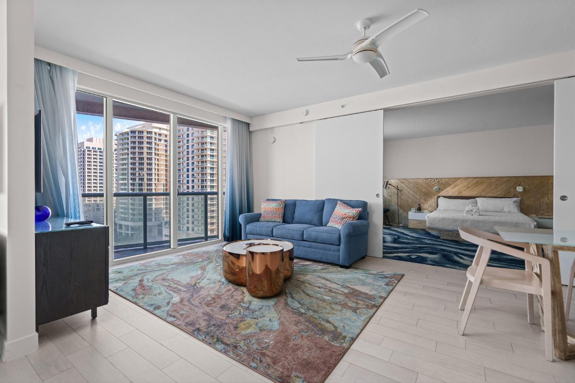 Apartment Luxury 2br Lauderdale W With Double Living Room, Ocean & Intercoastal Views, Brand New Sofas!