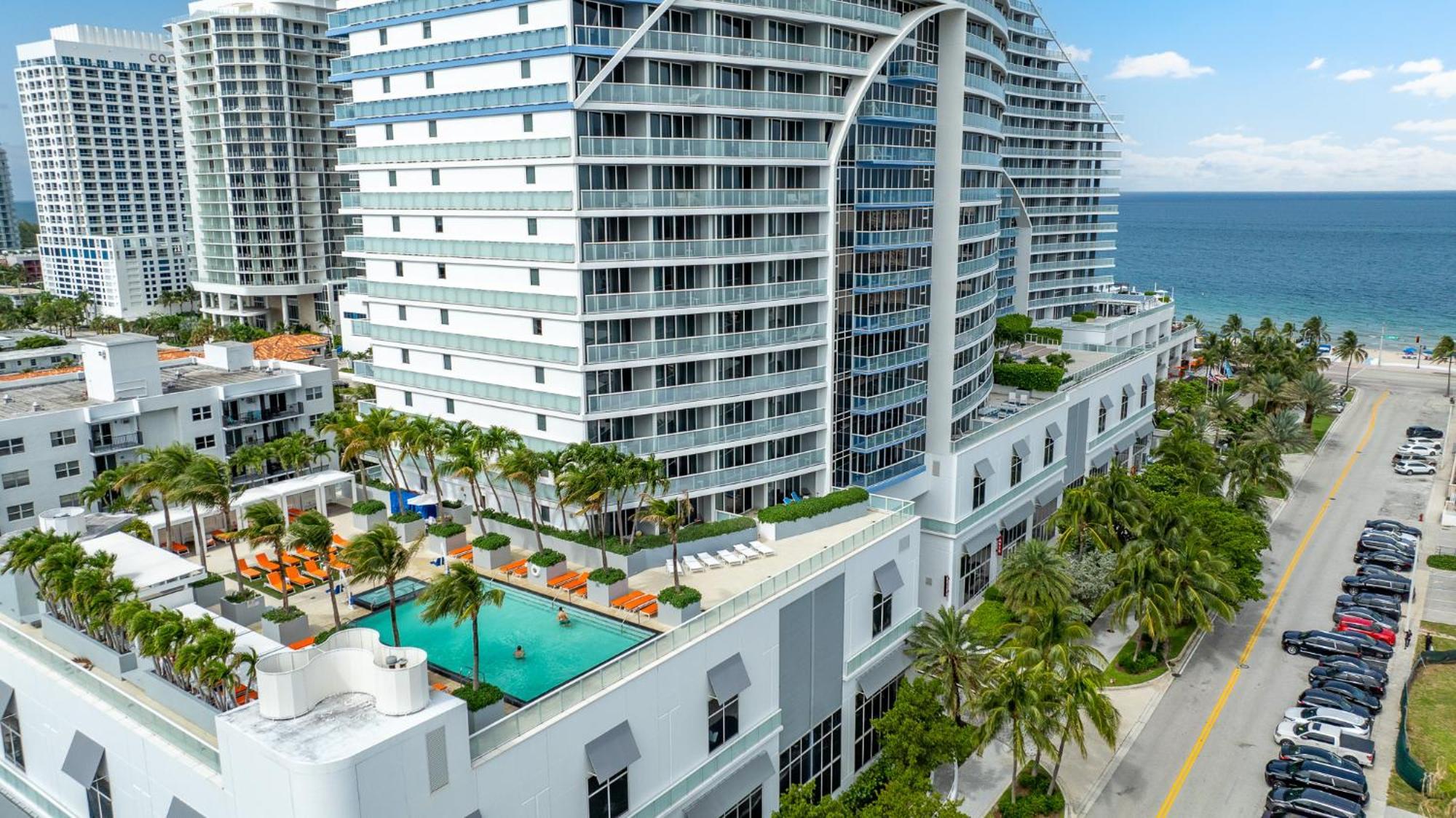 Fll W Residence Penthouse, Amazing Birds Eye Views! * Fort Lauderdale
