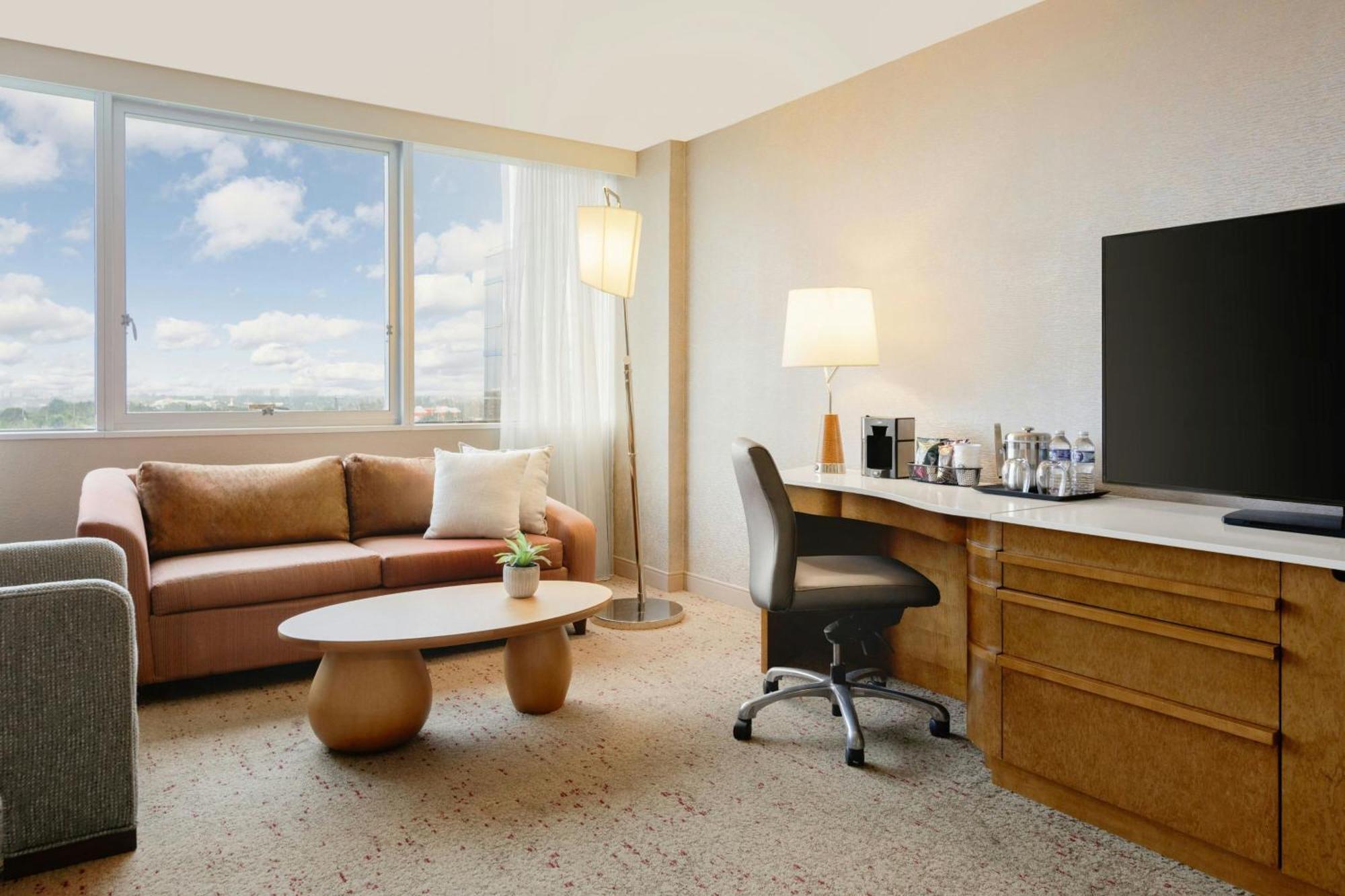 The Westin Lauderdale 4*
