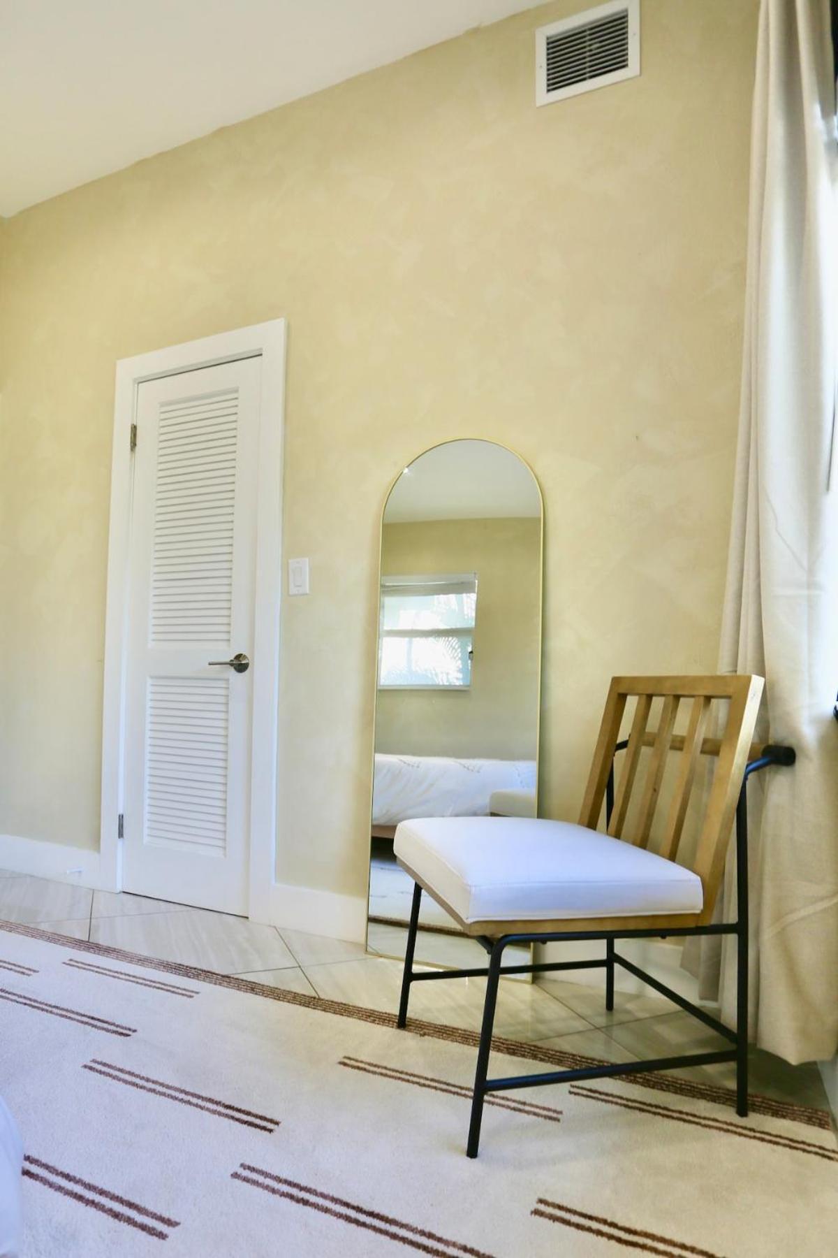 Designer With Heated Pool, Hot Tub, Close To The Villa *