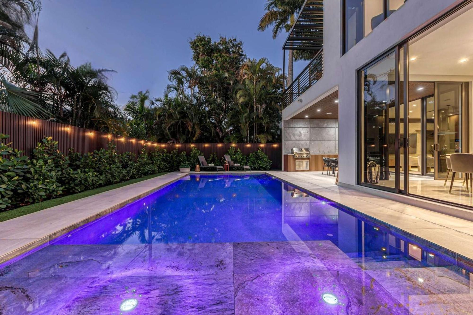 Holiday home Enclave- Brand New Luxe Olas