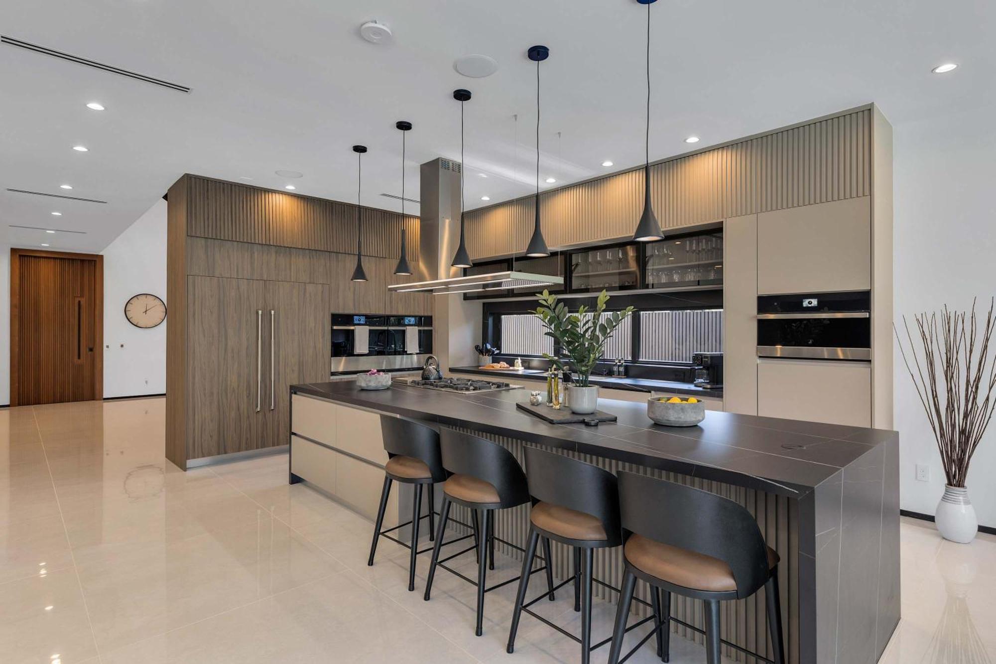 Enclave- Brand New Luxe Olas *
