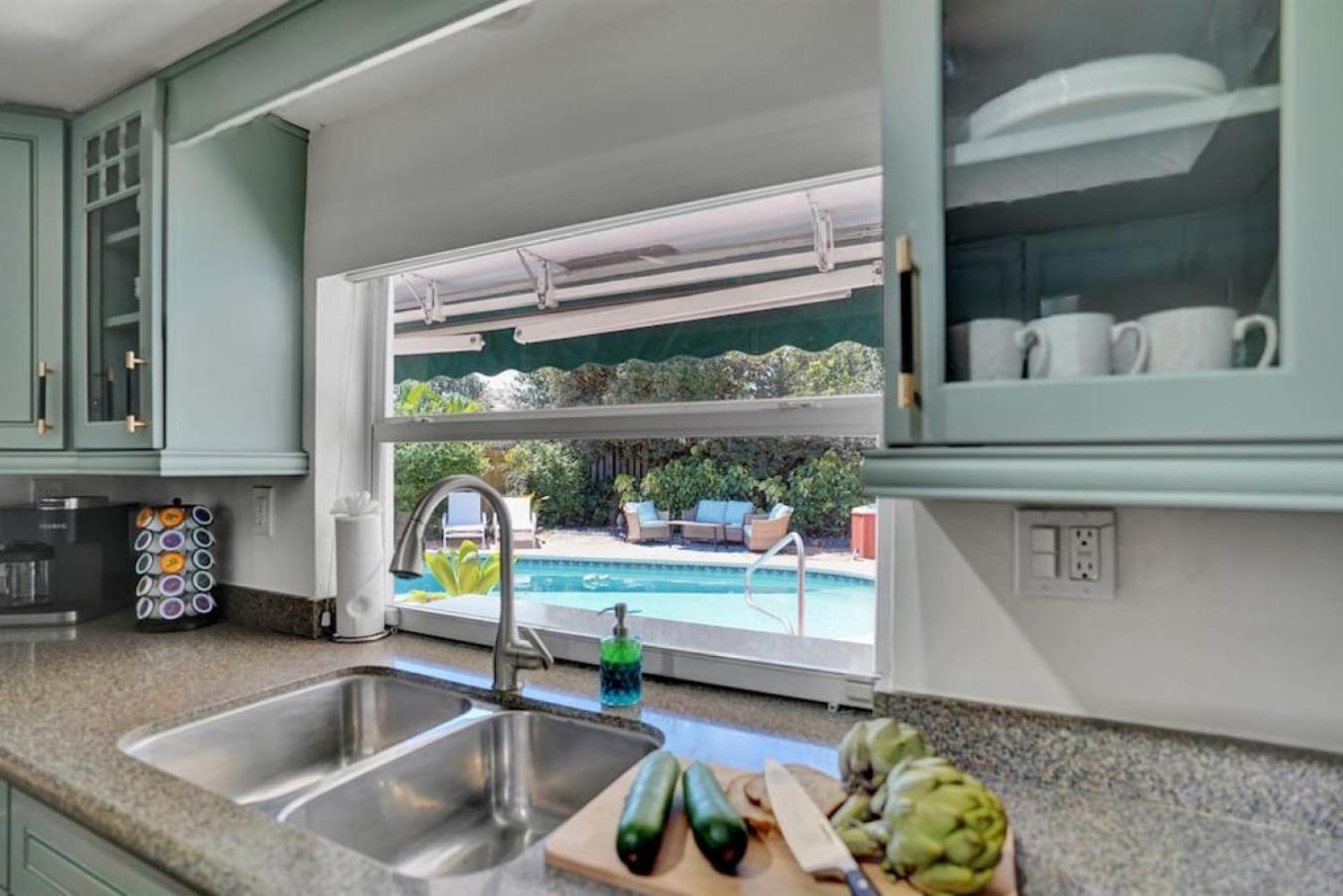 The Dreamcatcher - 4 Bed, 2 Bath, Private Heated Pool, Bbq, Game Room, Park Holiday home *