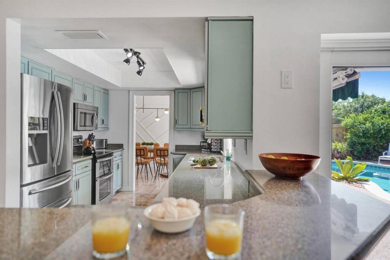 The Dreamcatcher - 4 Bed, 2 Bath, Private Heated Pool, Bbq, Game Room, Park *