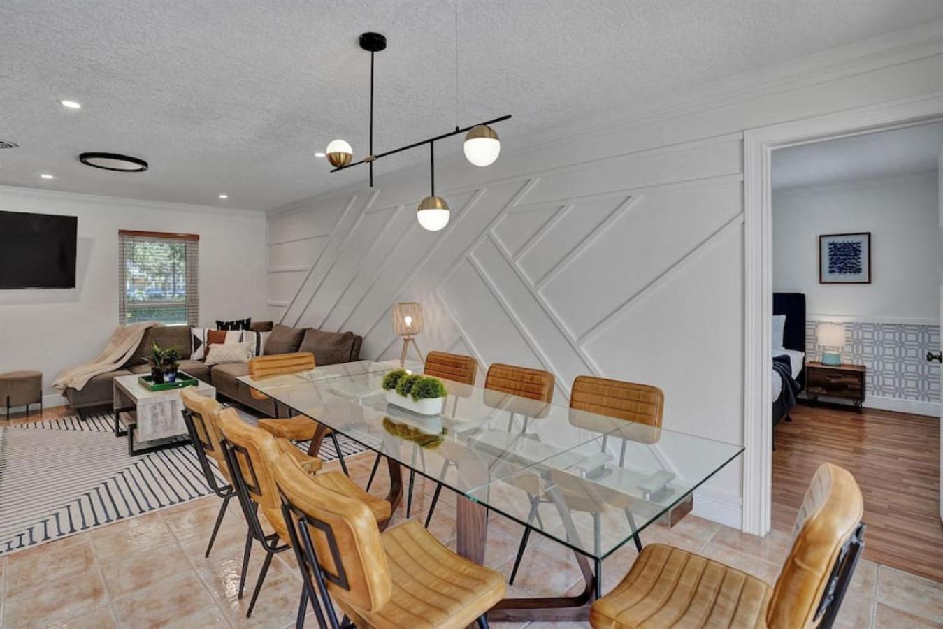 The Dreamcatcher - 4 Bed, 2 Bath, Private Heated Pool, Bbq, Game Room, Park Holiday home Fort Lauderdale