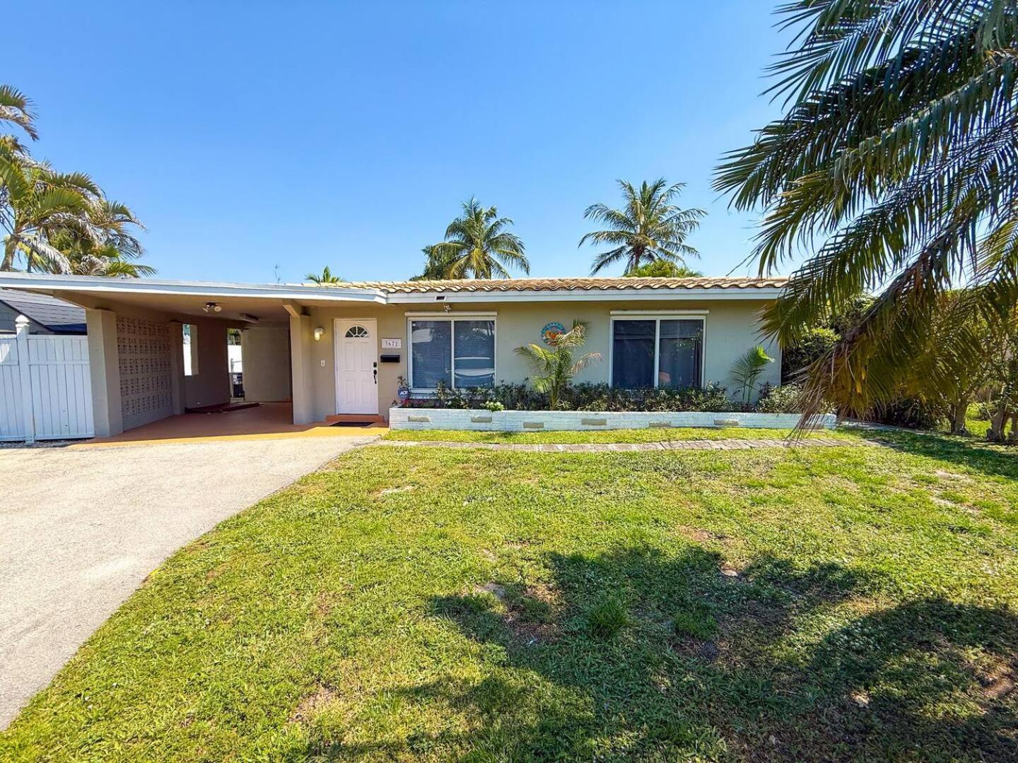 Luxury Oakland Park Retreat Pool Access Fort Lauderdale