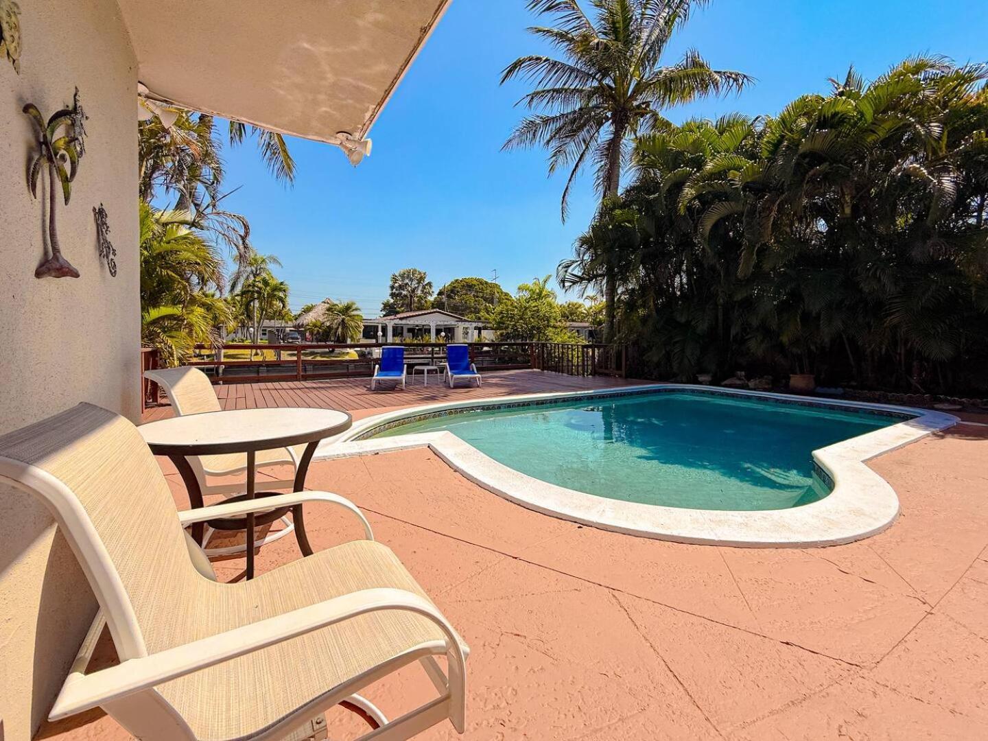 Holiday home Luxury Oakland Park Retreat Pool Access Fort Lauderdale