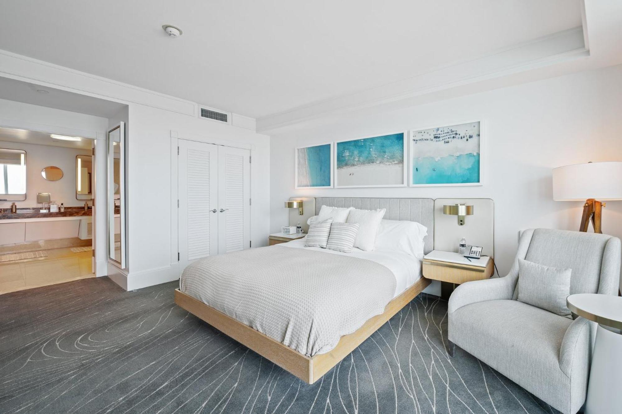 Oceanfront Ritz-carlton 1 Bedroom Luxury Fort Lauderdale