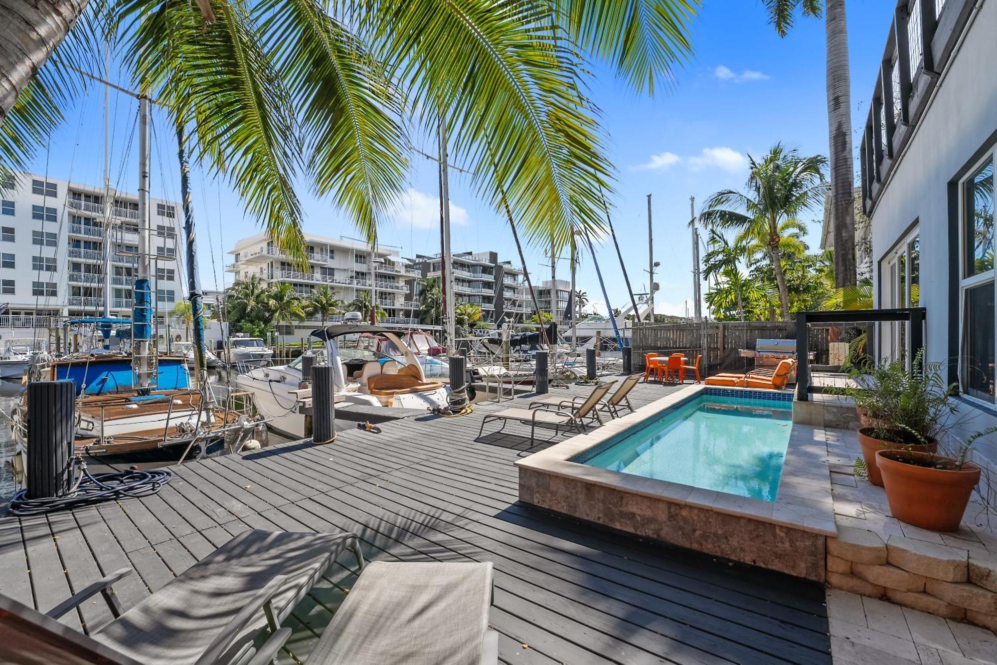 Apartment In Olas Near Fl Fort Lauderdale