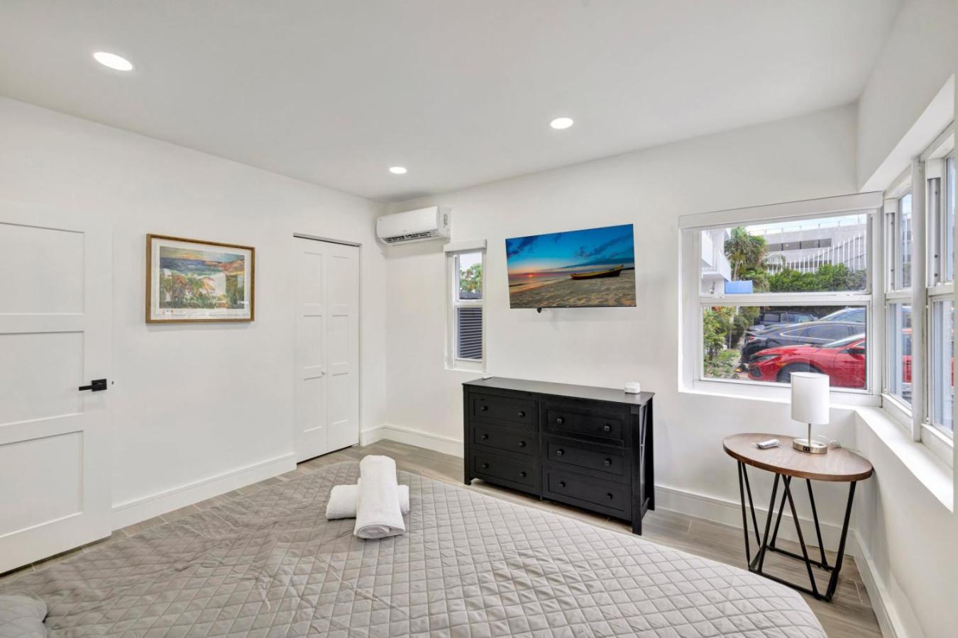Apartment Banyan St 2br 1ba Off Olas Steps To 1