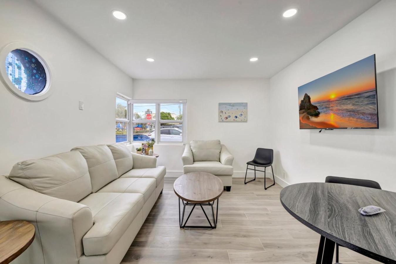 Banyan St 2br 1ba Off Olas Steps To 1