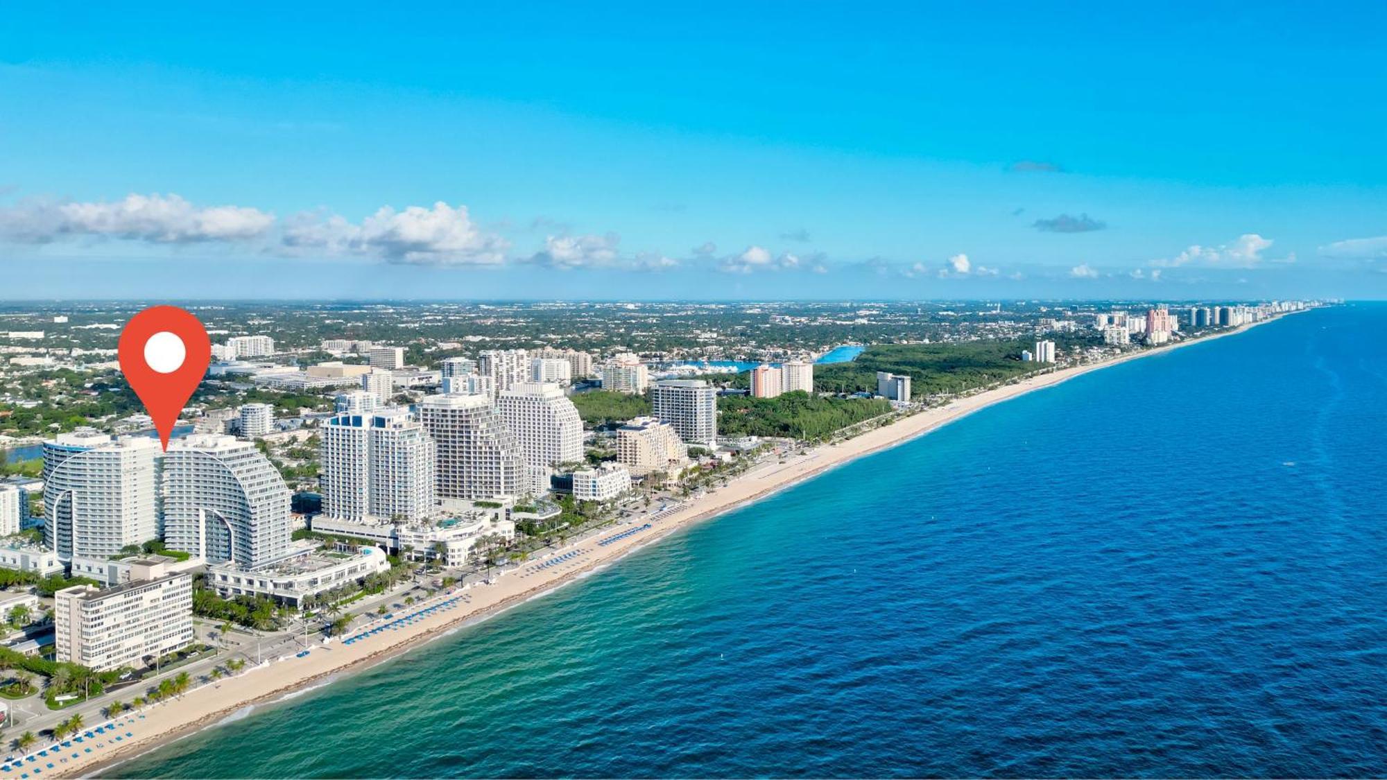 Club - Oceanfront Luxury, Amenities, Balcony Views Apartment Fort Lauderdale