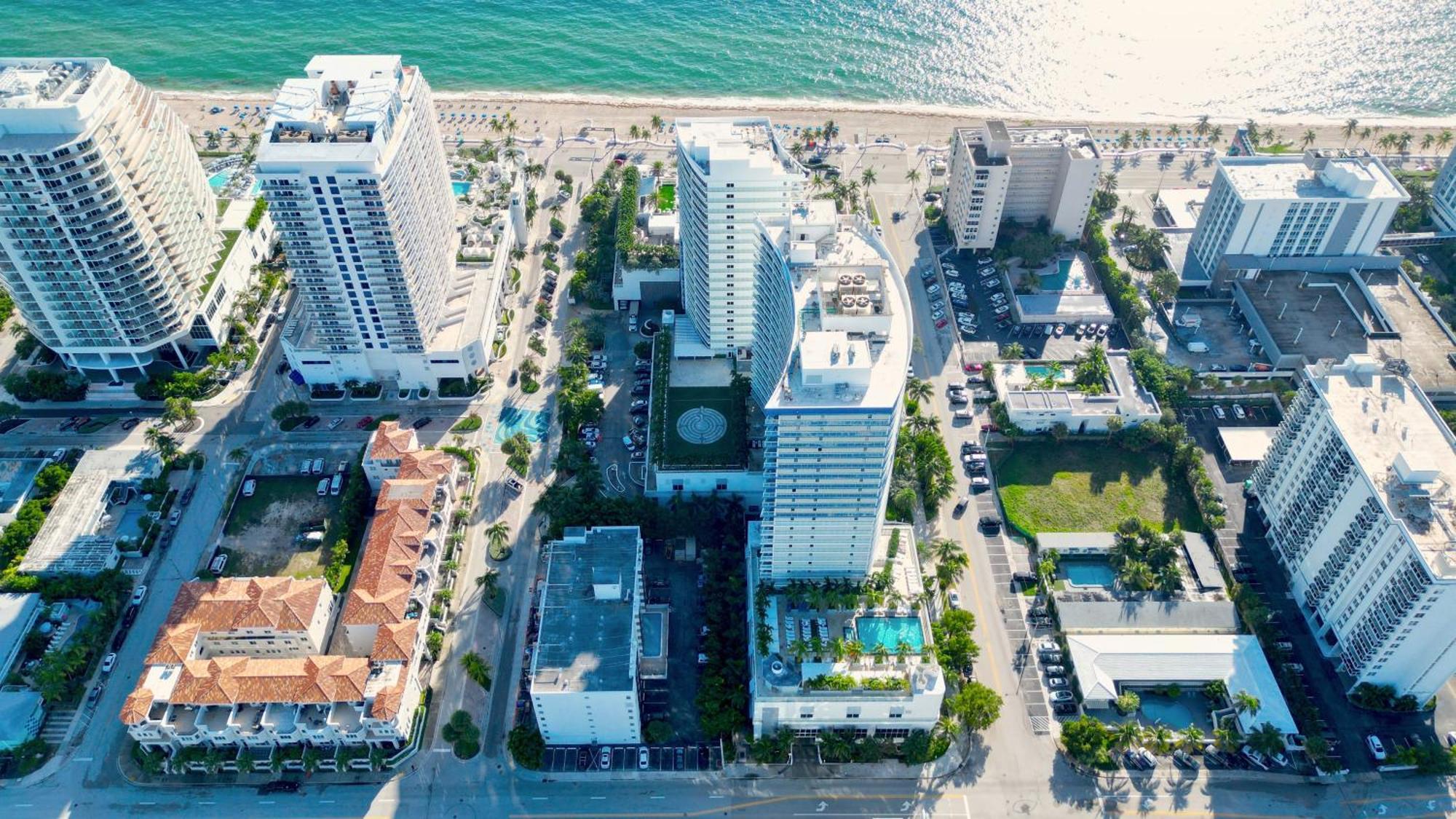 Club - Oceanfront Luxury, Amenities, Balcony Views *