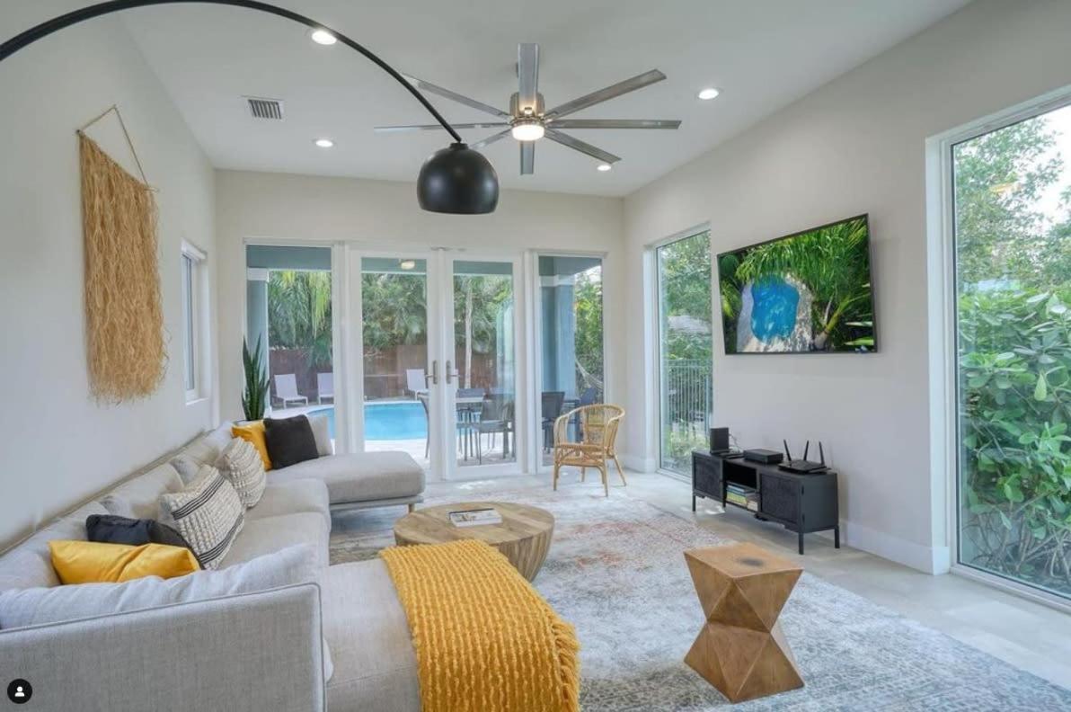 Chic Pool Oasis Modern Open Floor King Beds