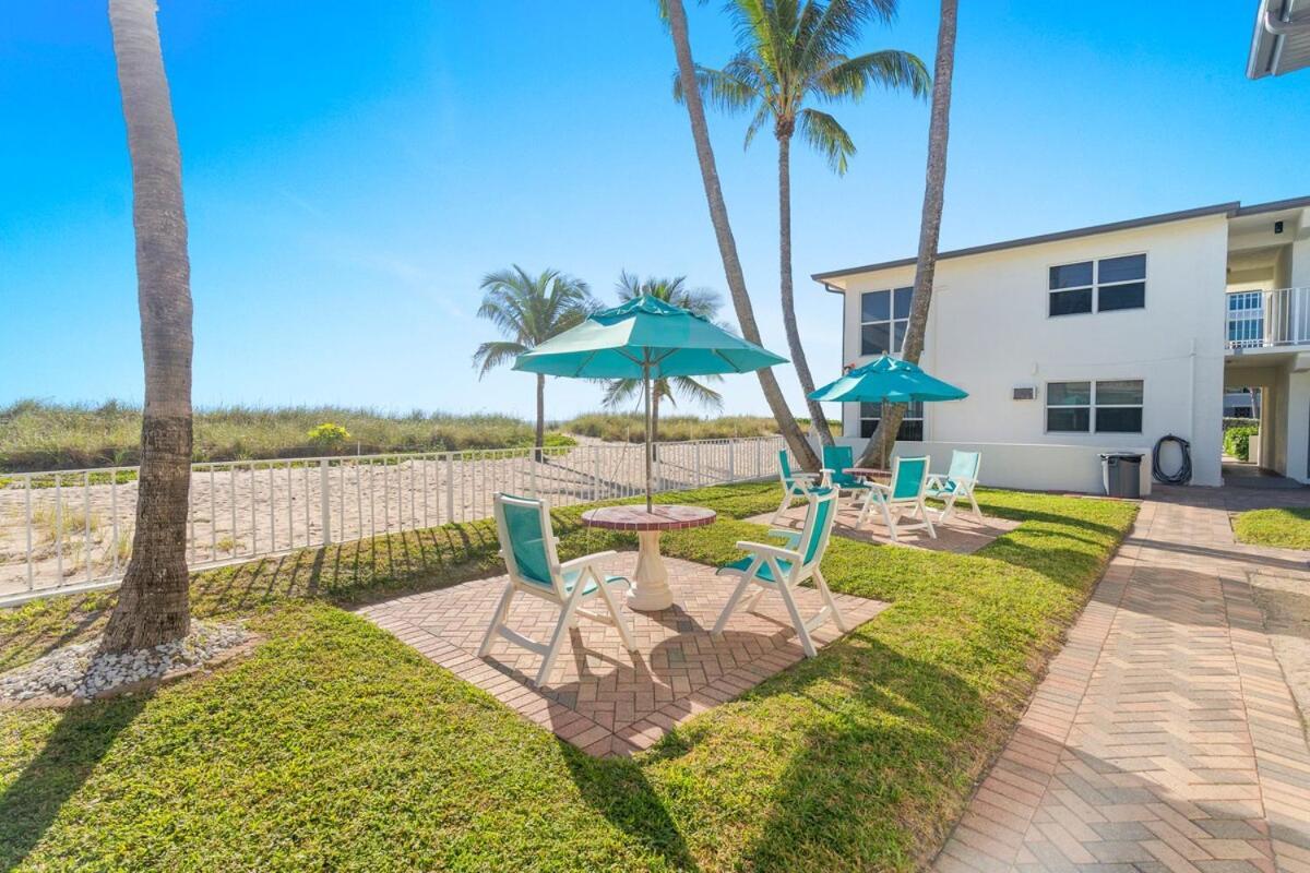 Pool Beachfront Apartment
