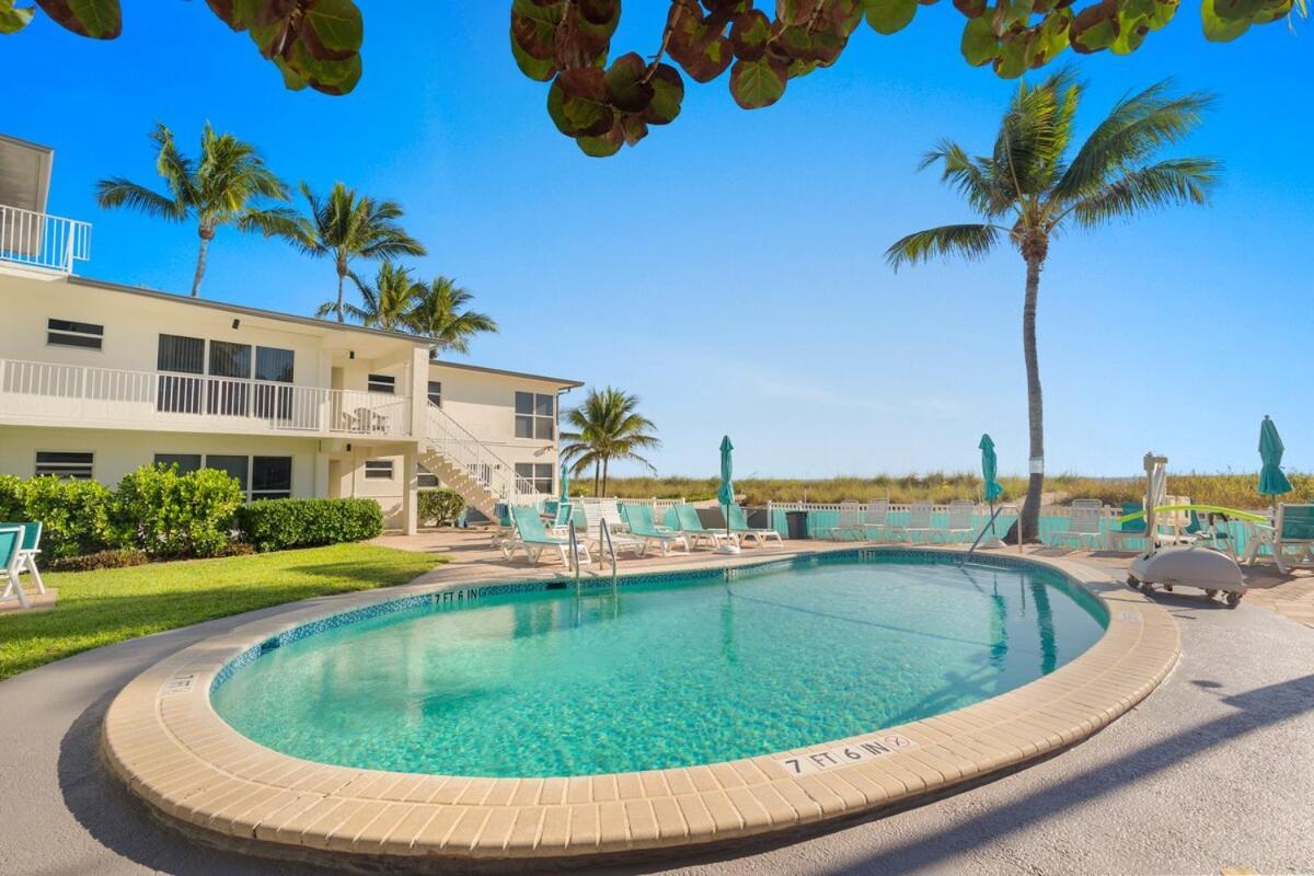 Apartment Pool Beachfront Fort Lauderdale