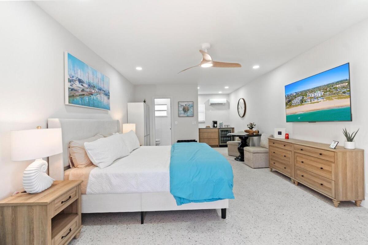 Apartment Pool Beachfront