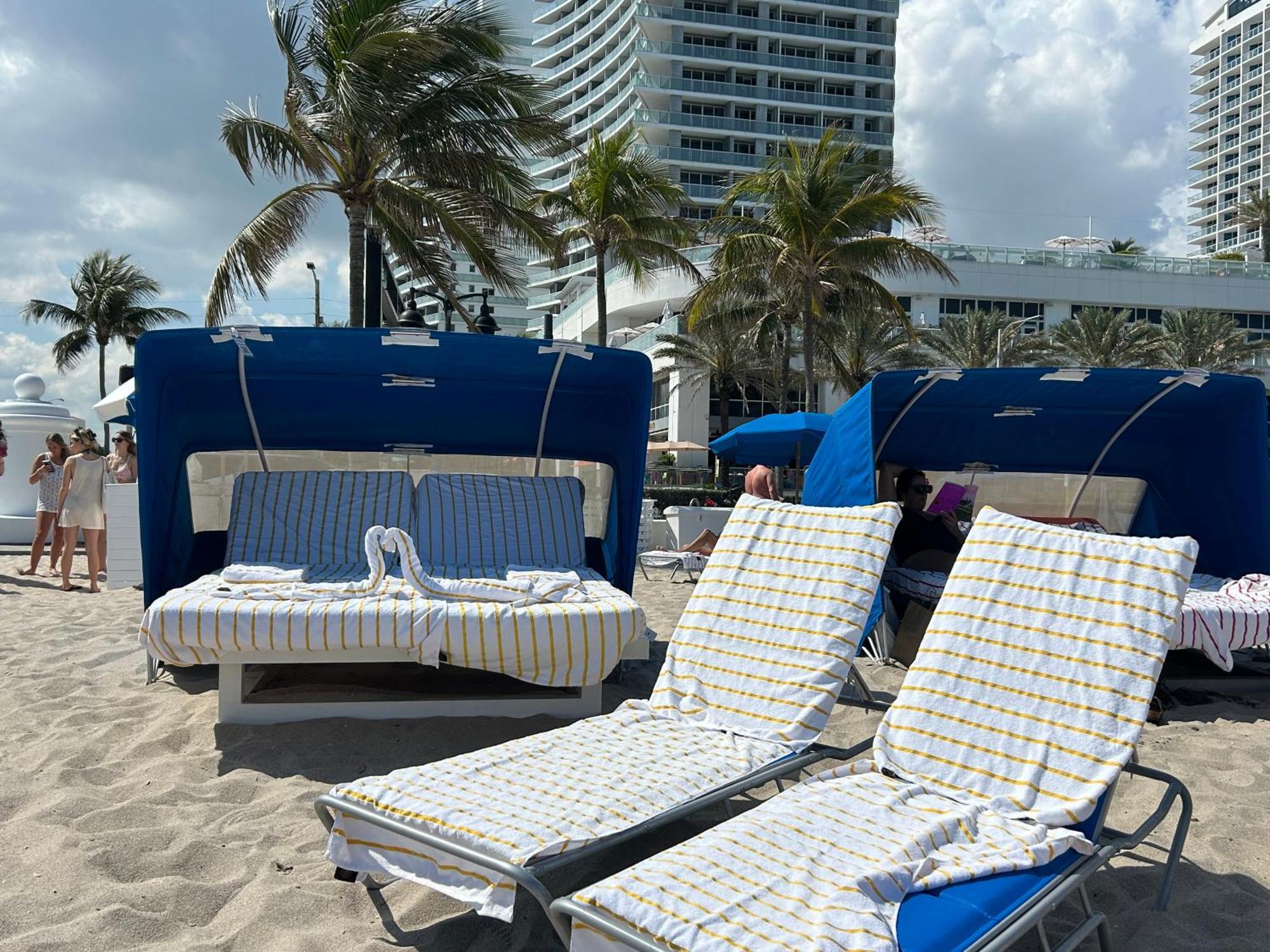 Aparthotel Beachfront-spacious W