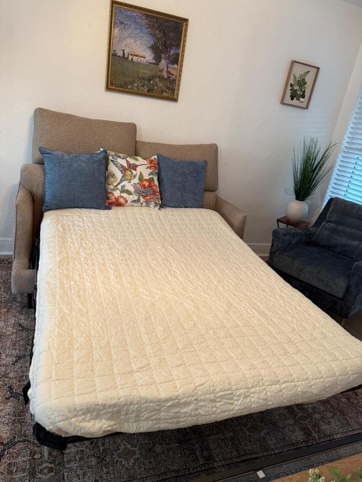 Apartment Comfort Near The *