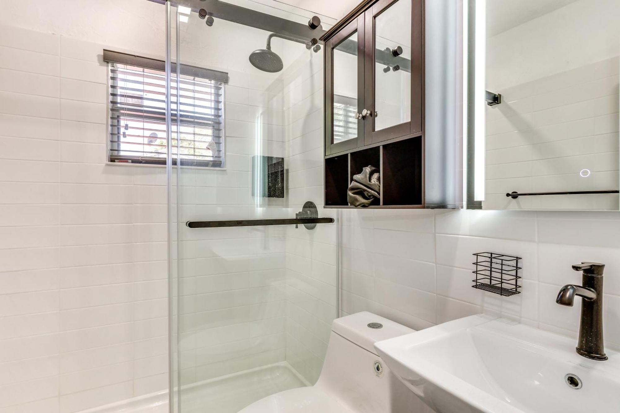 3 Mi To Riverwalk Lauderdale Cozy Home! * Fort Lauderdale