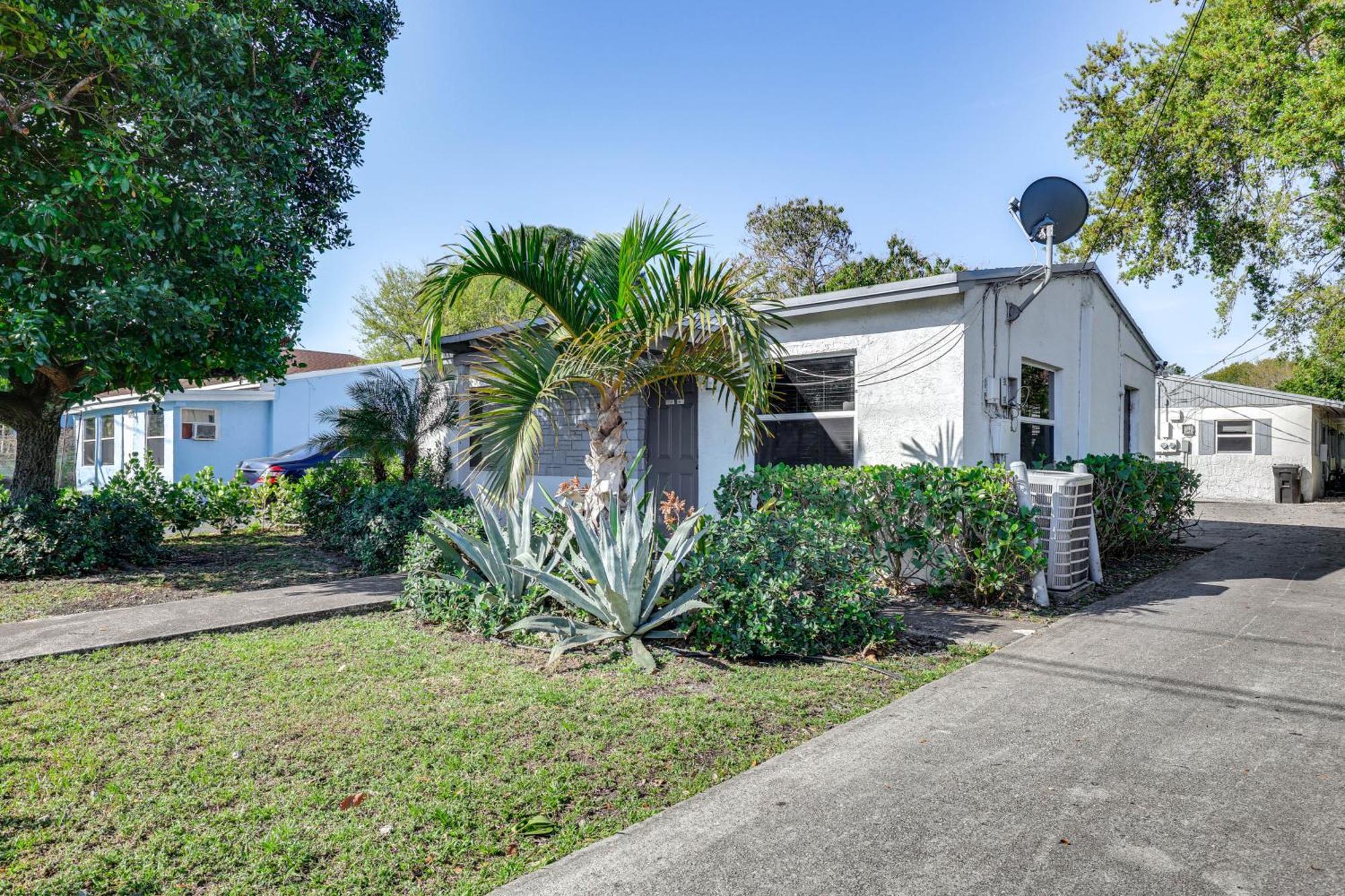 Holiday home 3 Mi To Riverwalk Lauderdale Cozy Home! *