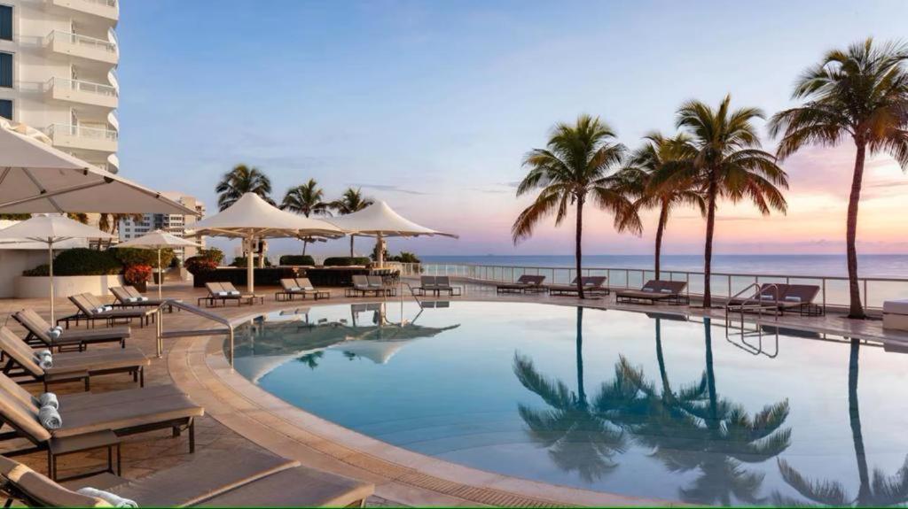 Oceanfront Ritz-carlton 1 Bedroom Luxury Fort Lauderdale