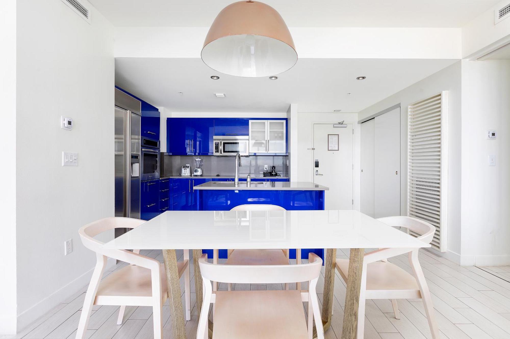 Apartment W Residences 2 Bed Unit - Beachfront And Luxe *