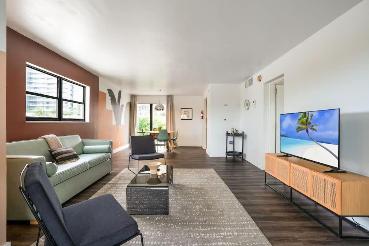 Monteverdi #305 Fort Lauderdale