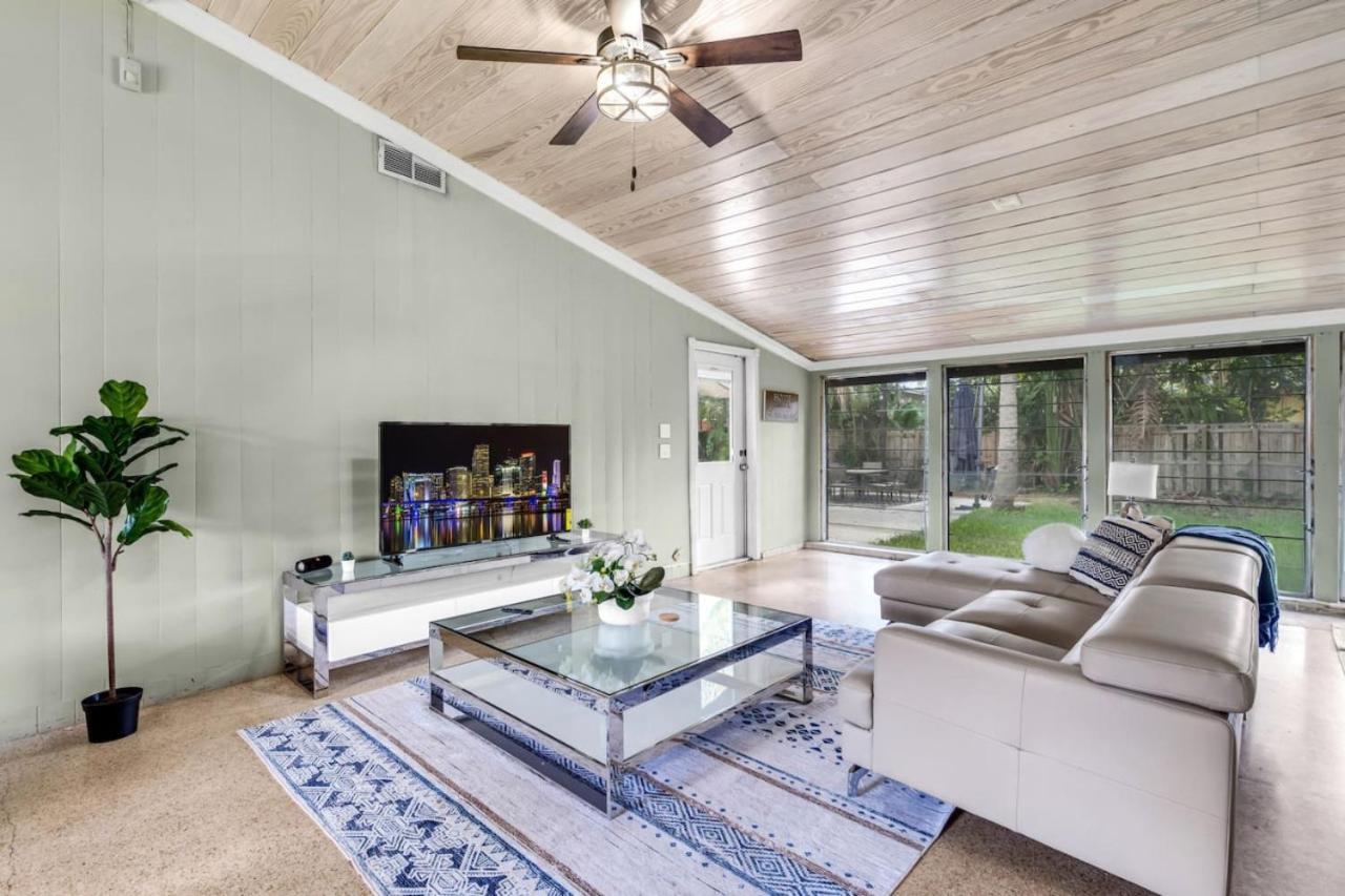 Spacious With Pool For 8 People * Fort Lauderdale