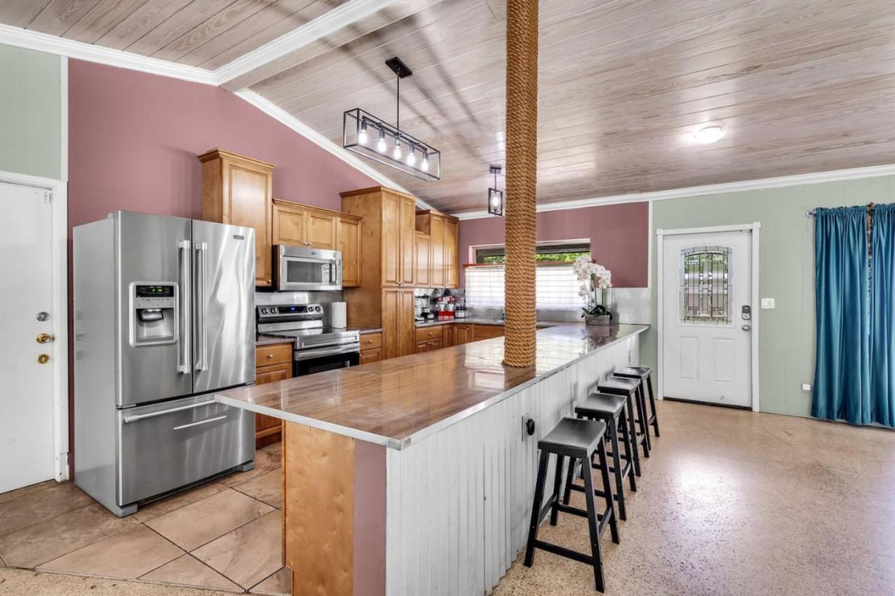 Spacious With Pool For 8 People Fort Lauderdale