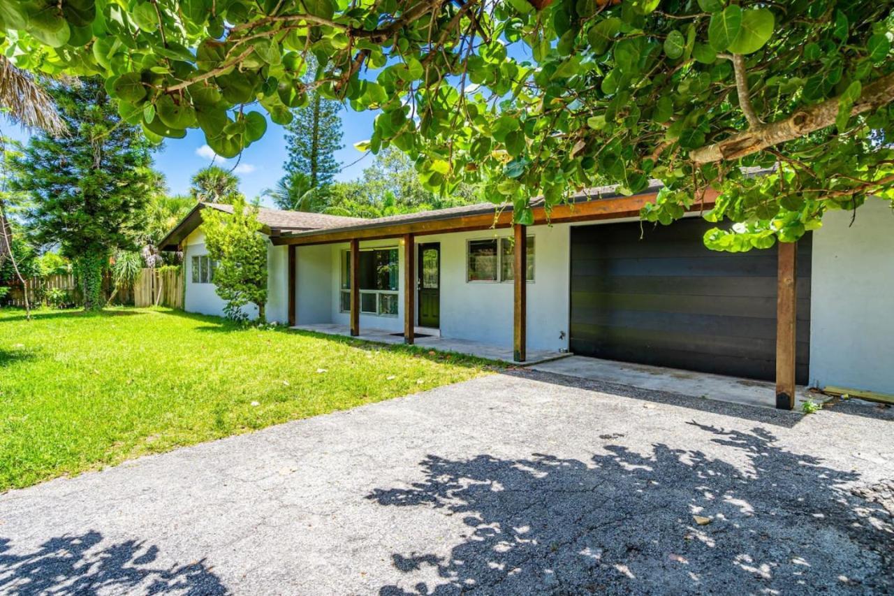Spacious With Pool For 8 People Fort Lauderdale