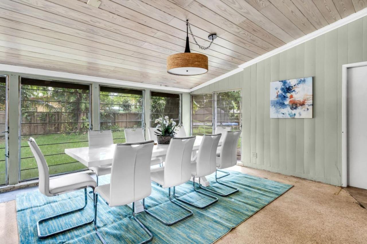 Spacious With Pool For 8 People Holiday home Fort Lauderdale