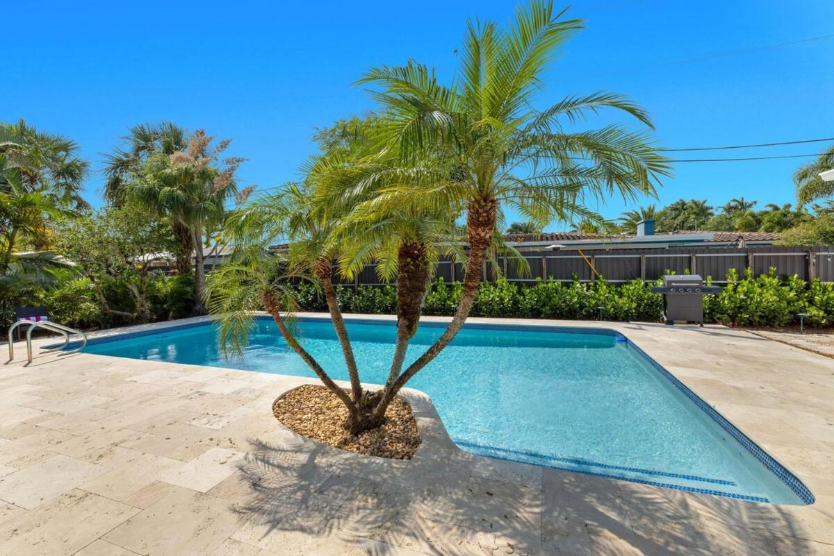 Holiday home Spacious Pool Mins To Beach,airport,pets Ok Fort Lauderdale