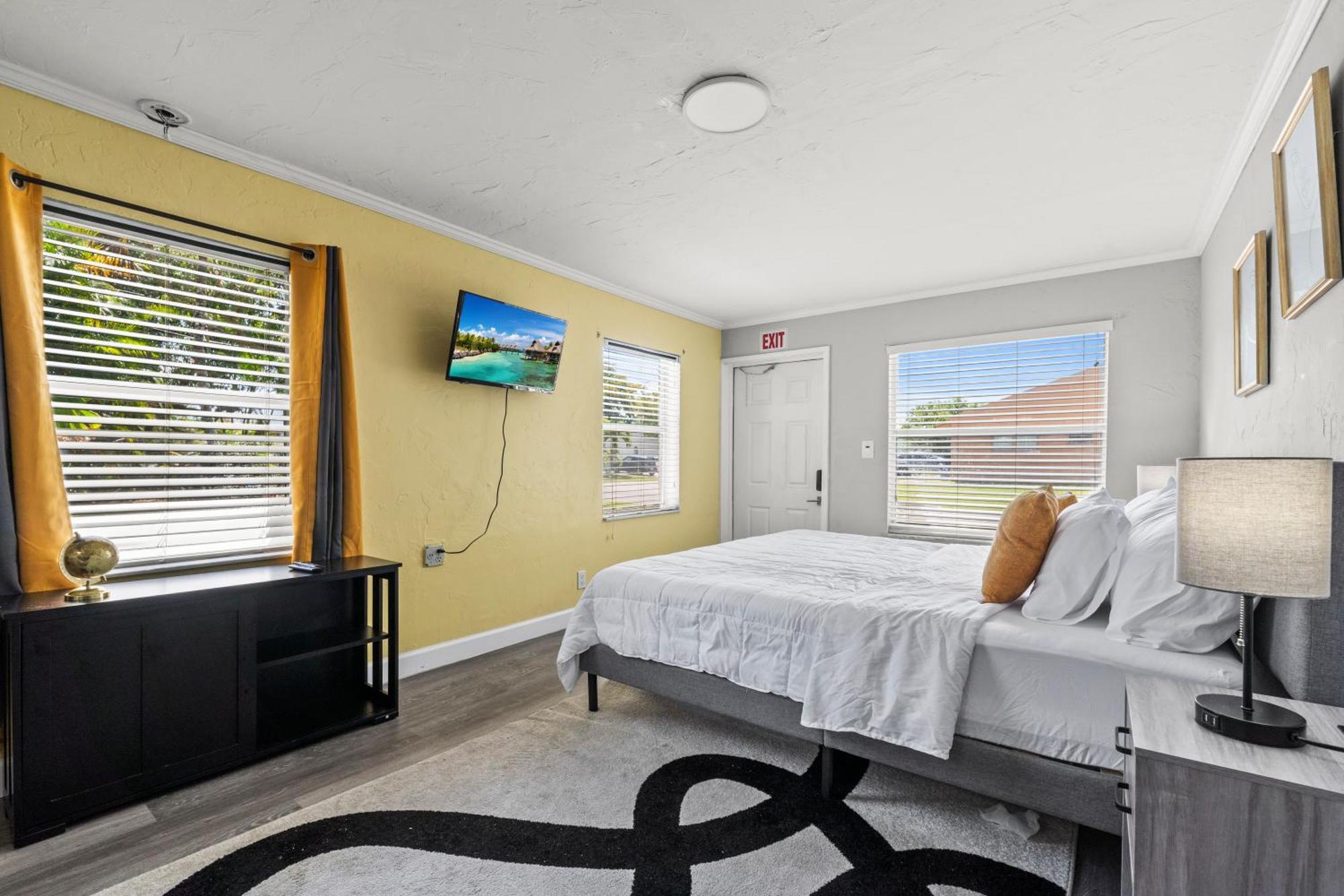 Lauderdale Retreat Near & Airport Fort Lauderdale