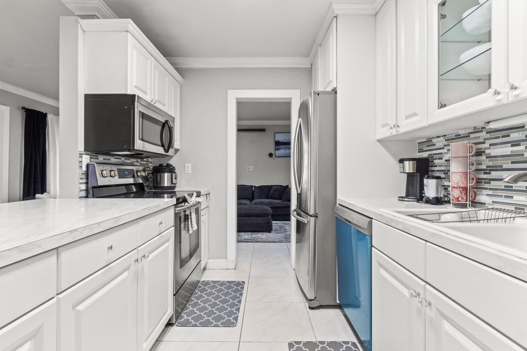 Lauderdale Retreat Near & Airport Holiday home *