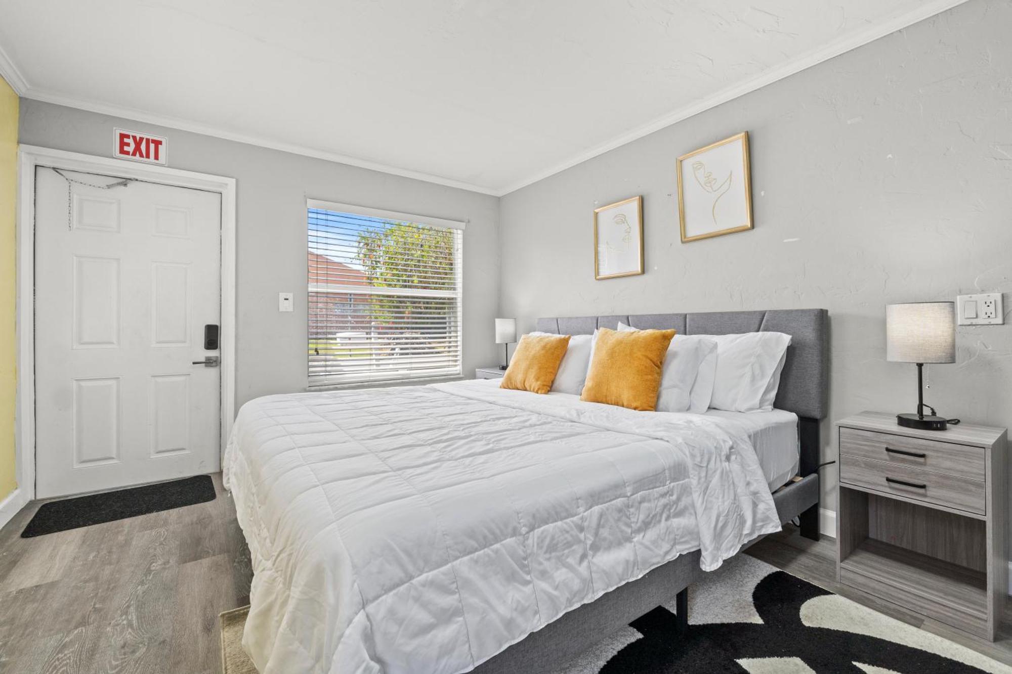 Lauderdale Retreat Near & Airport *