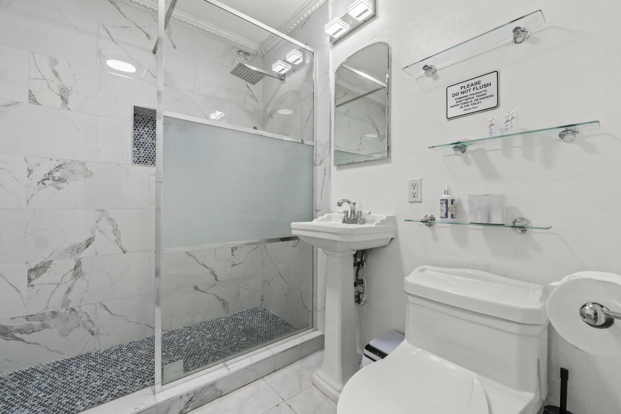 Lauderdale Retreat Near & Airport Holiday home