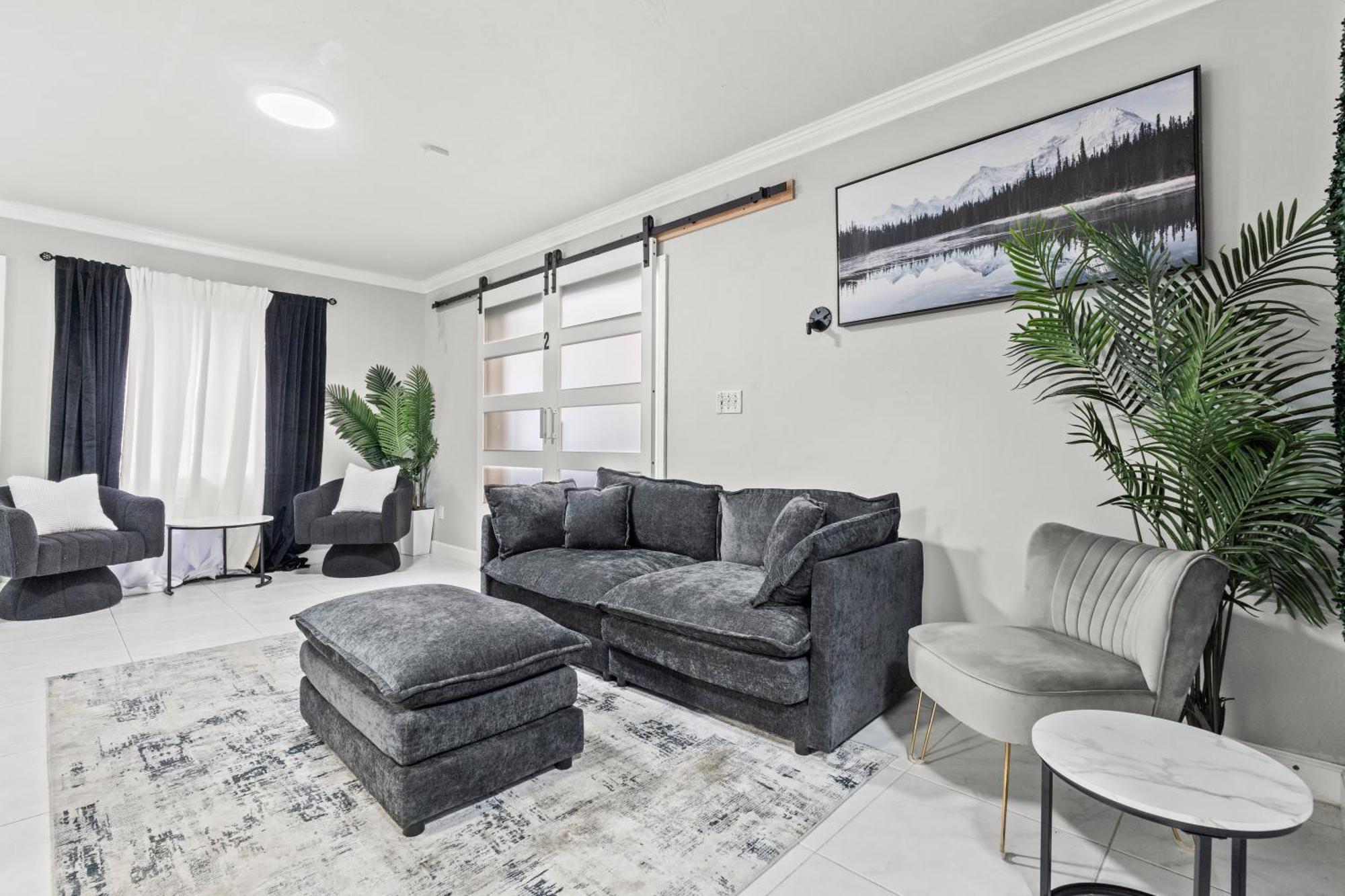 Lauderdale Retreat Near & Airport *