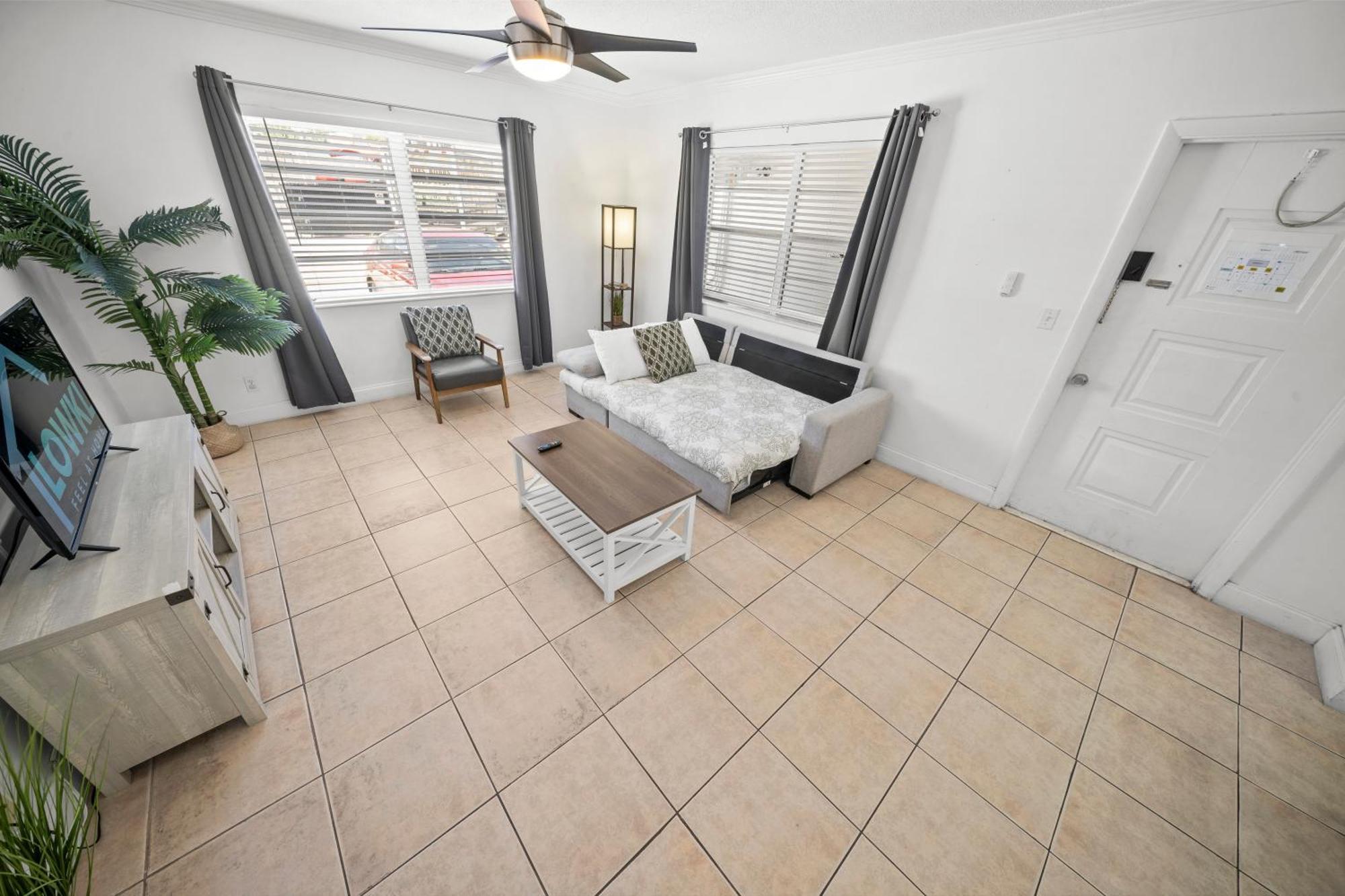 Bayview Regency By Lowkl Apartment Fort Lauderdale