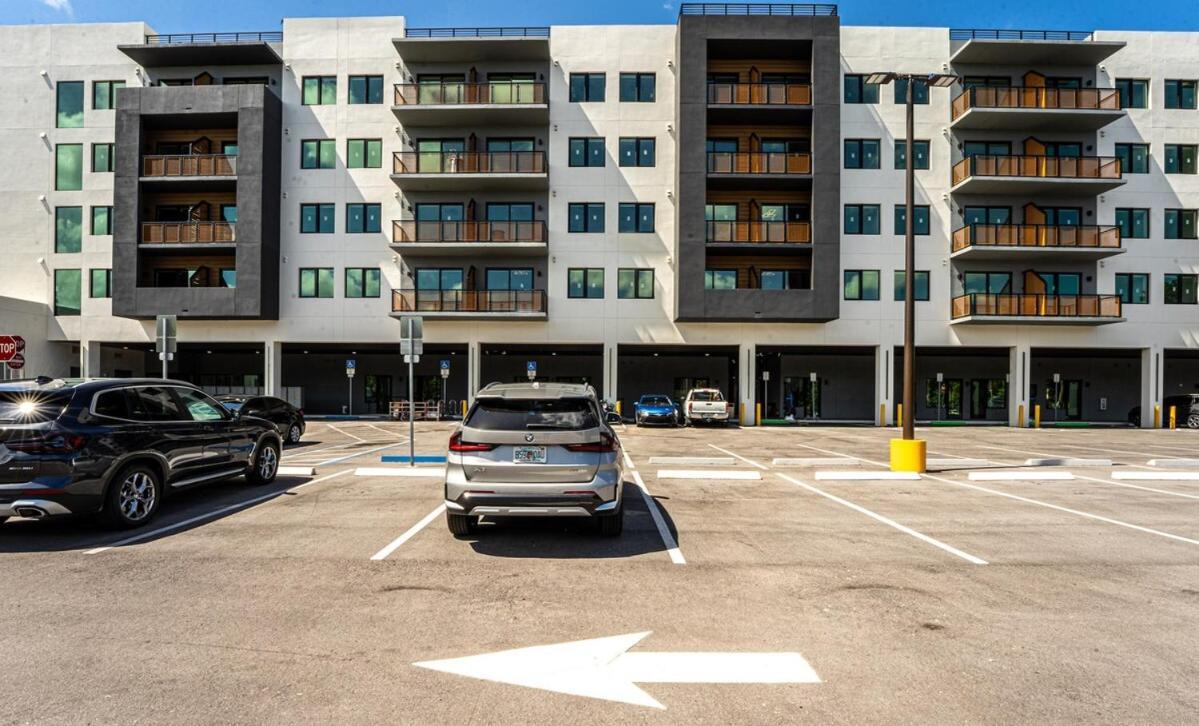 Ultra Luxe In Prime Location