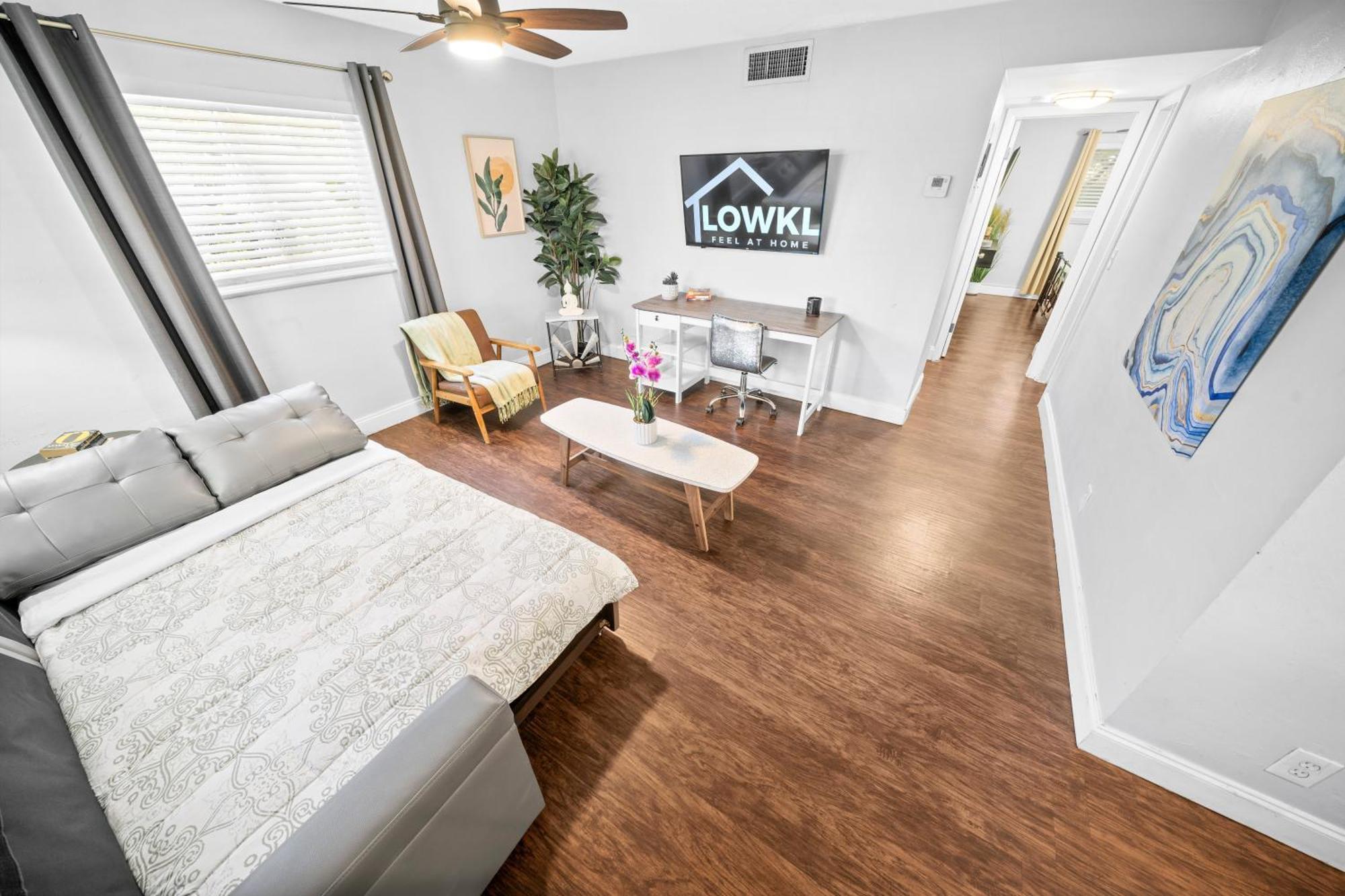 The Victor By Lowkl Apartment