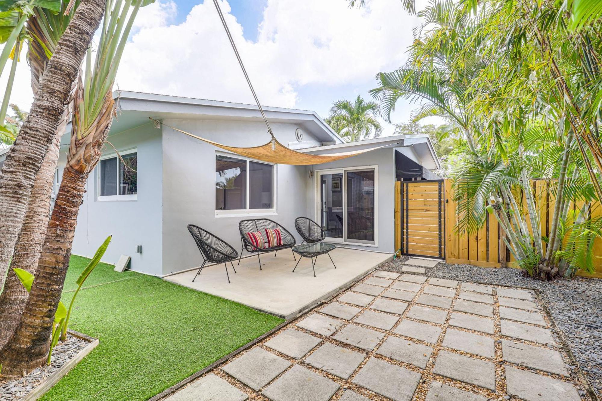 Private Backyard Dog-friendly Wilton Manors Home! Fort Lauderdale