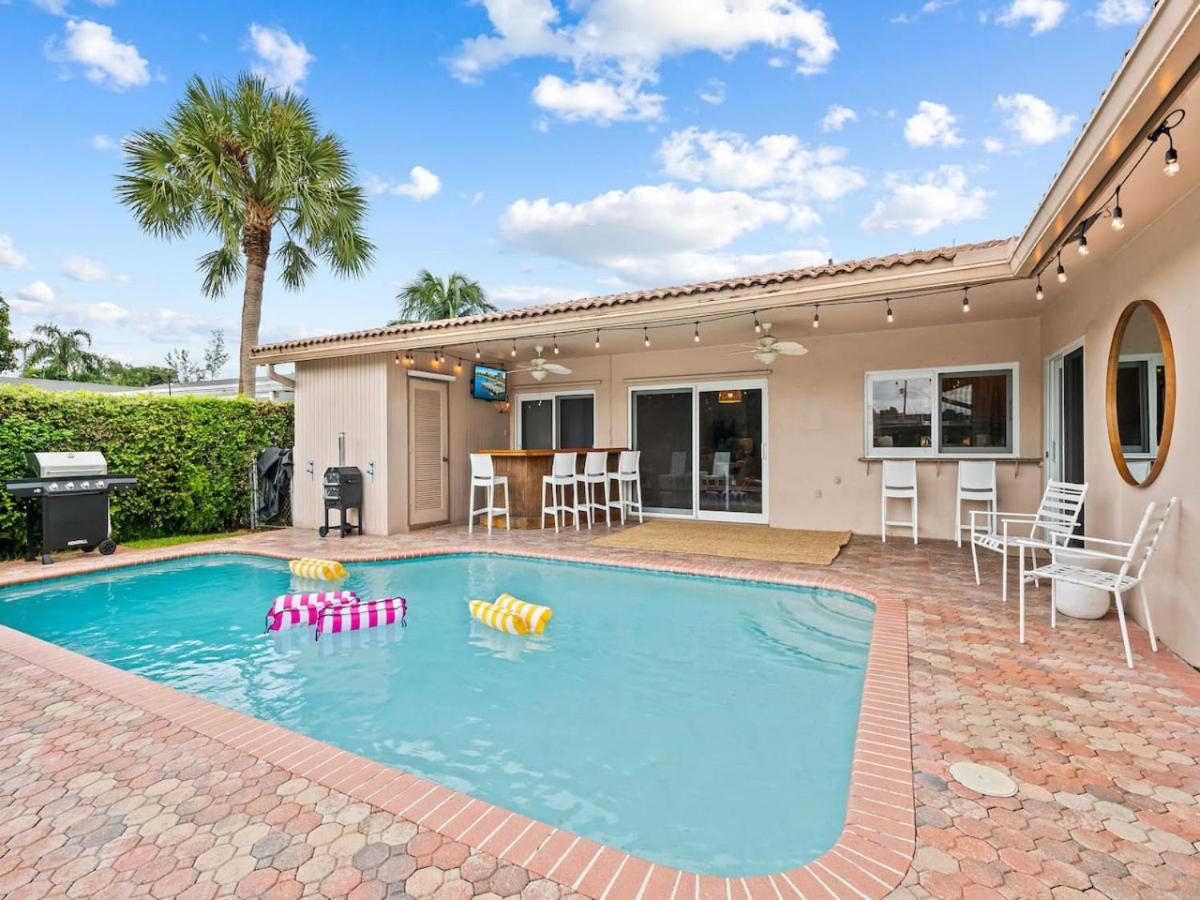 Sunshine Retreat I Waterfront I Pool I Paddle Boards I Bikes Holiday home Fort Lauderdale