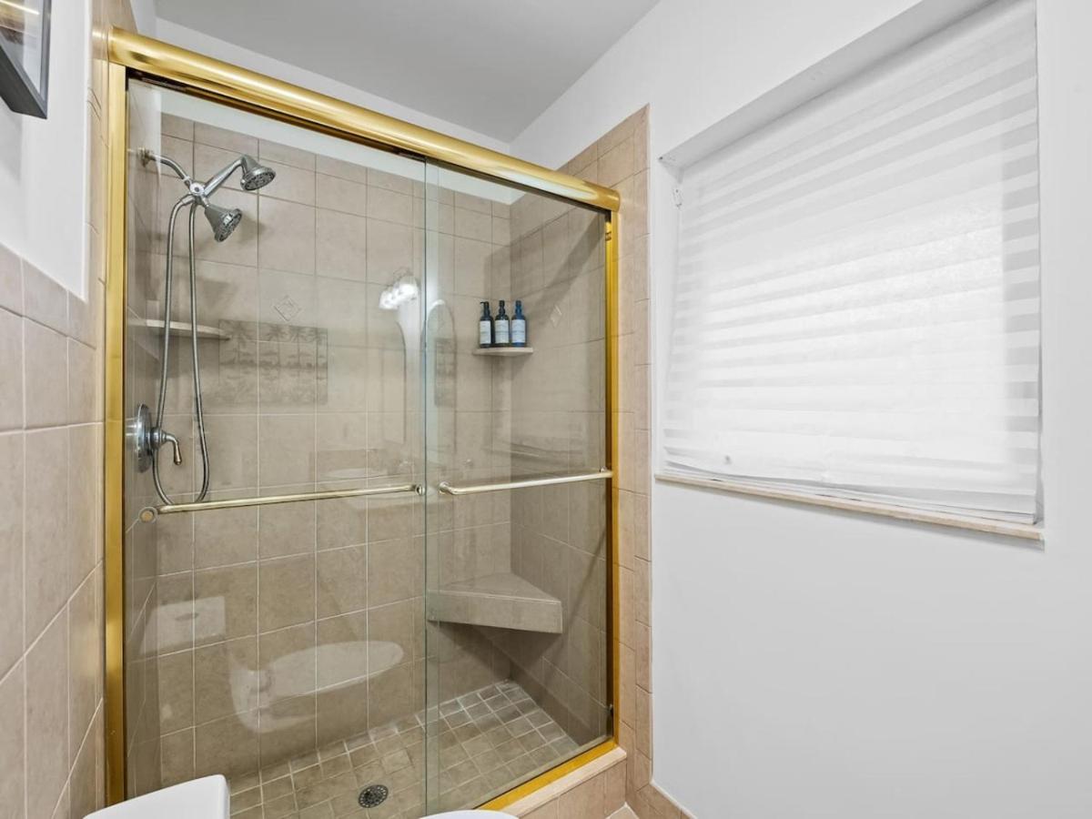 Holiday home Sunshine Retreat I Waterfront I Pool I Paddle Boards I Bikes *