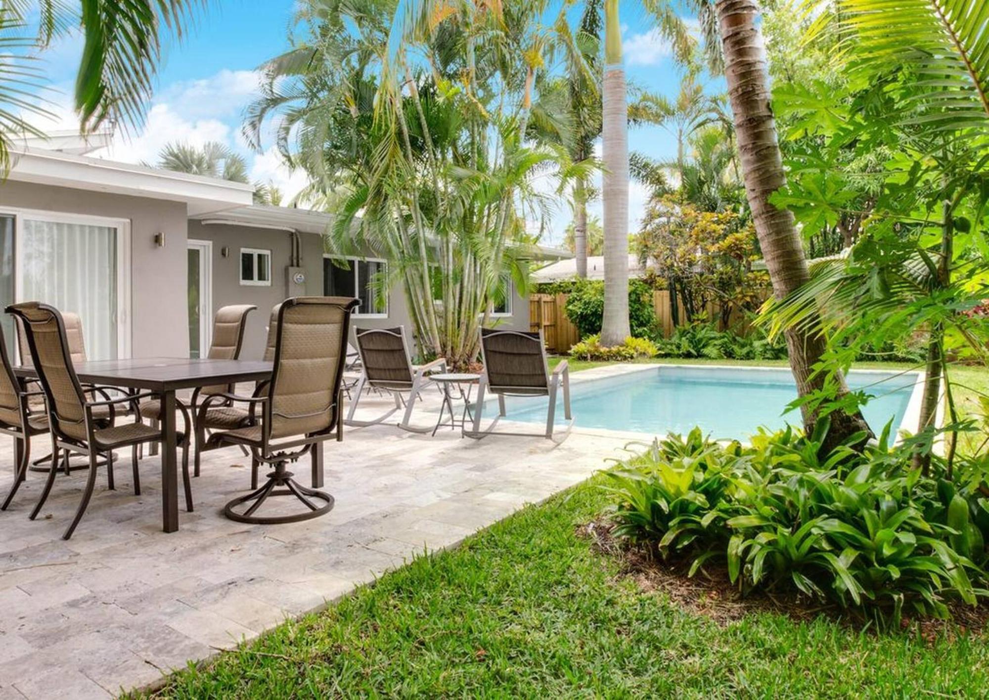 Chic Lauderdale Getaway W/private Heated Pool Fort Lauderdale