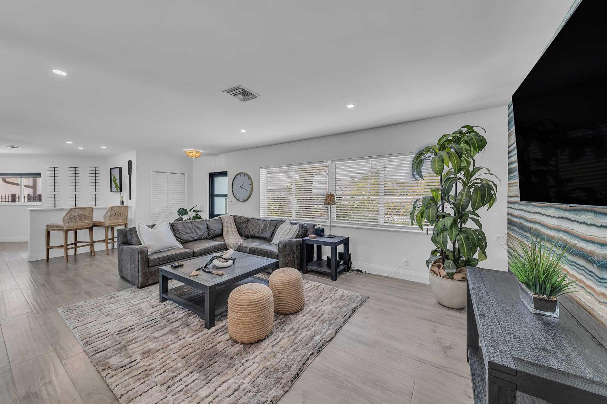 Azul Coastal Oasis 5 Min Walk To And Waterfront Fort Lauderdale