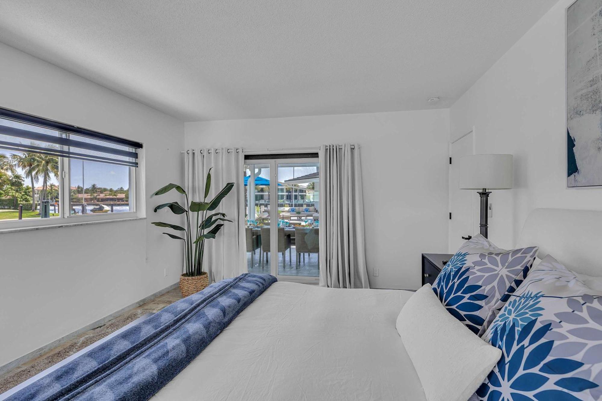 Holiday home Azul Coastal Oasis 5 Min Walk To And Waterfront *