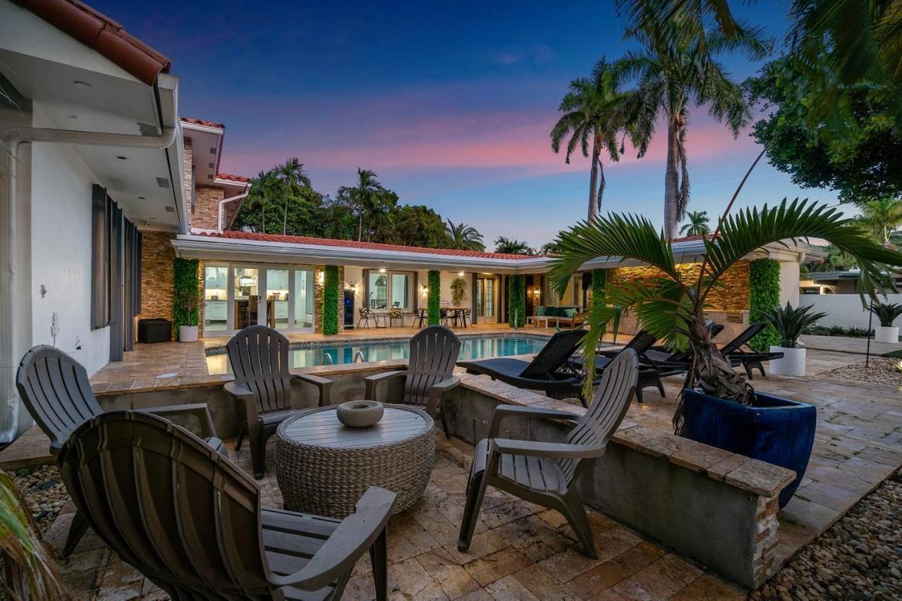 Holiday home Private Neighborhood Heated Pool Lush Surroundings Harbor Key Resldences