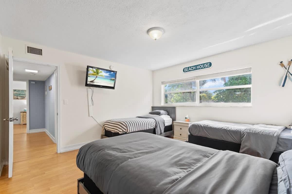 Beachside & Olas Getaway With Pool Apartment Fort Lauderdale